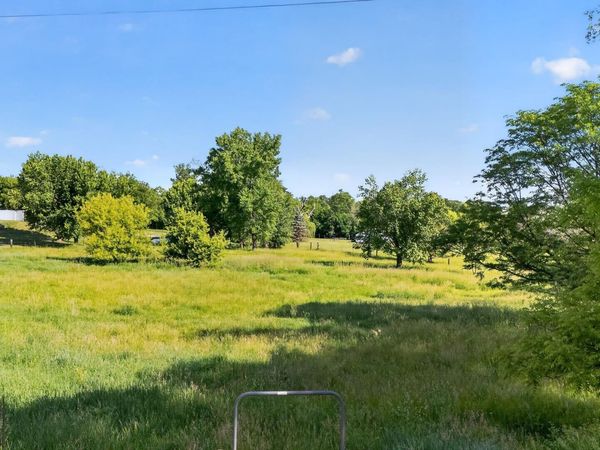 Parker Ave Parker Ave, Marshalltown, IA 50158