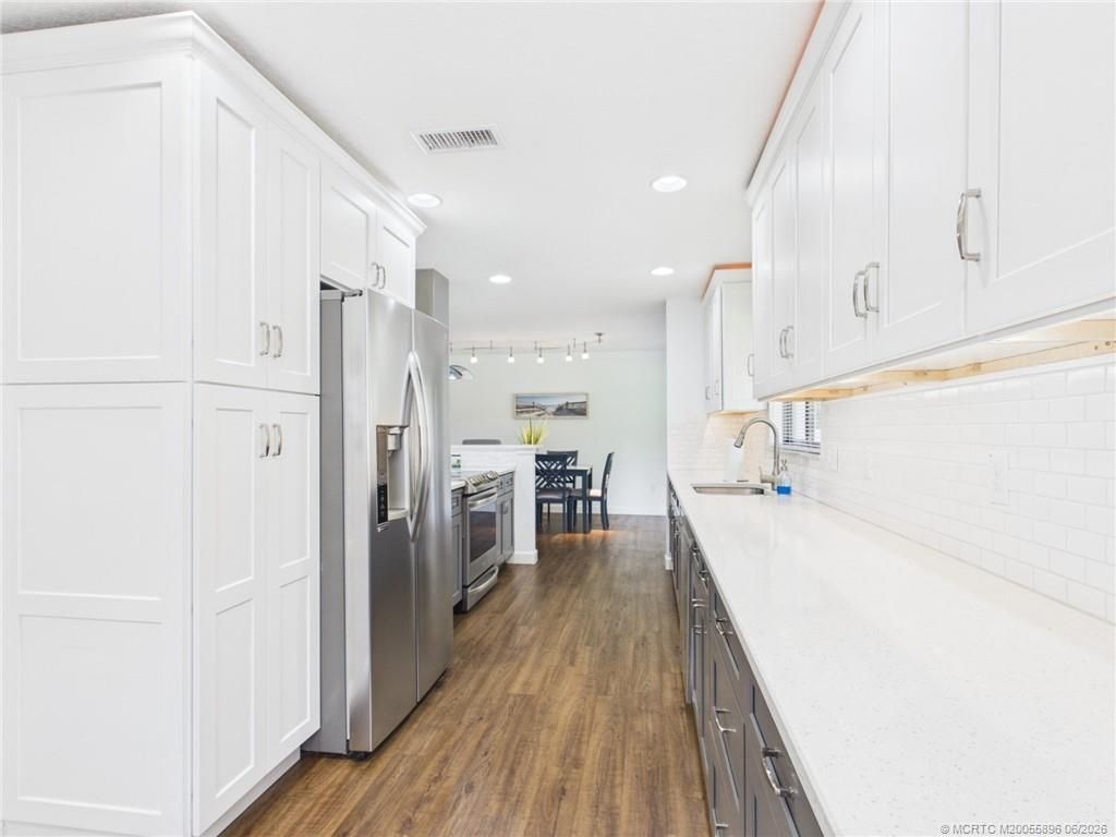 662 Vocelle Avenue, Sebastian, FL 32958 Photo