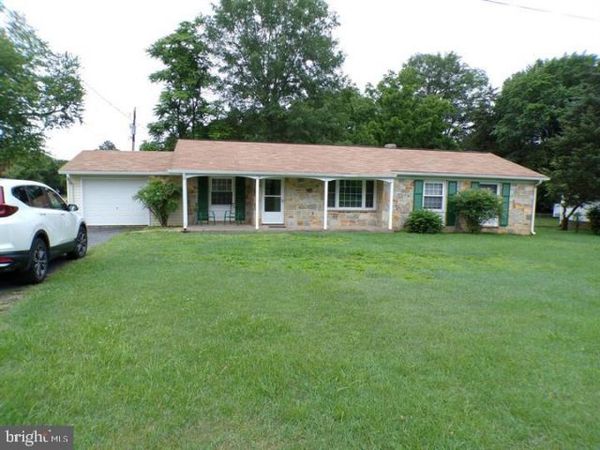 111 WALNUT DRIVE , FREDERICKSBURG, VA 22405