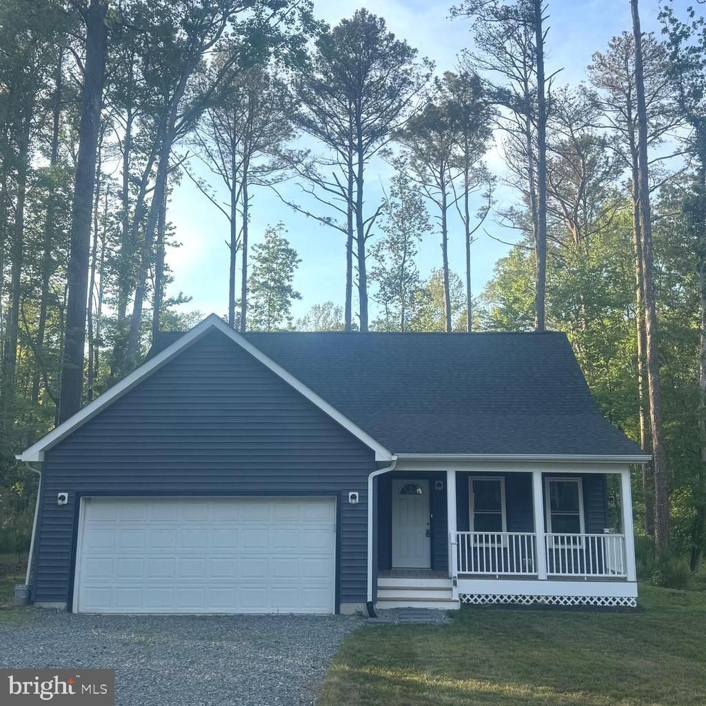 191 Woodbine Drive , Colonial Beach, VA 22443 Main Photo