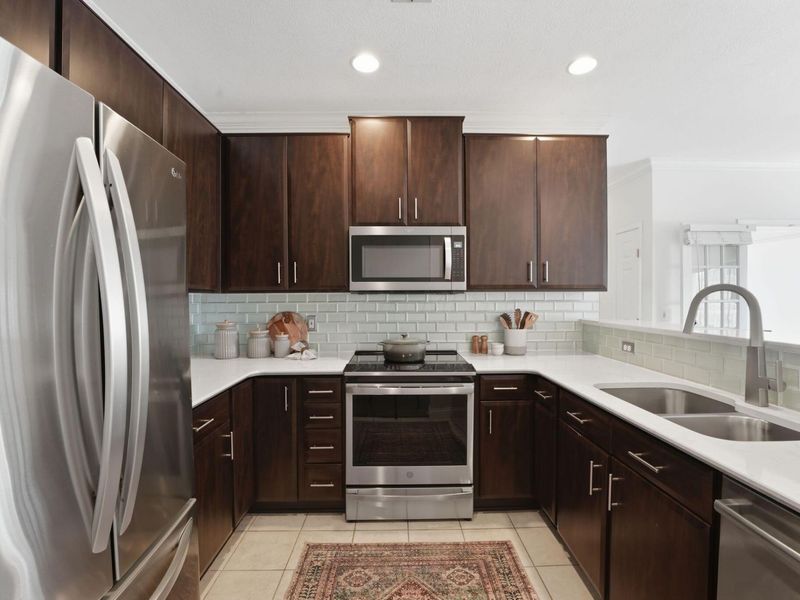 2245 Riverside Drive , Unit 412, Columbus, OH 43221 Photo 8