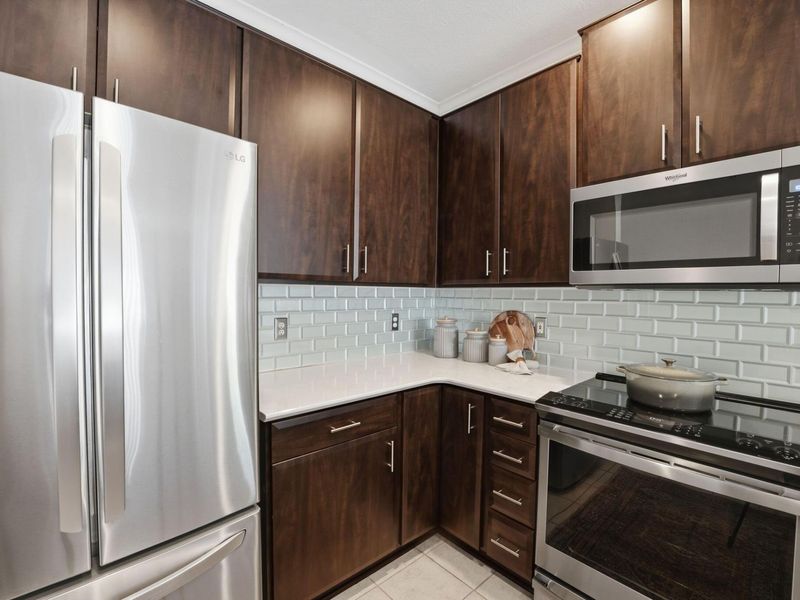 2245 Riverside Drive , Unit 412, Columbus, OH 43221 Photo 9