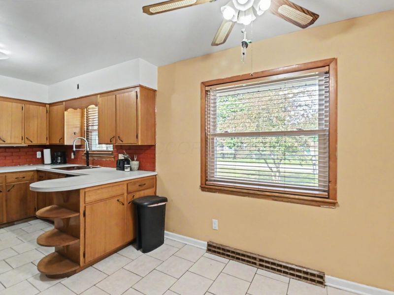 139 Arlington Avenue , Galion, OH 44833 Photo 9
