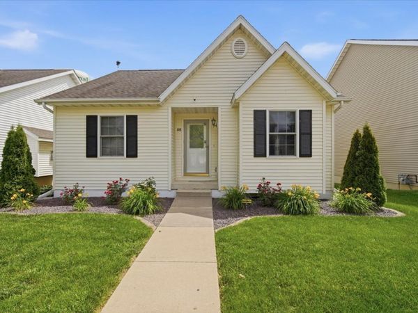 915 Teegan Street , Normal, IL 61761