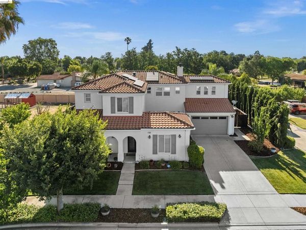 1596 Cherry Blossom Ct , Brentwood, CA 94513