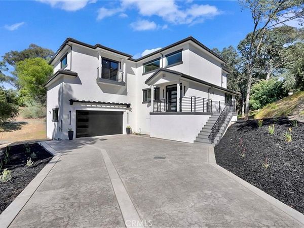 805 Lode Court, Valley Springs, CA 95252