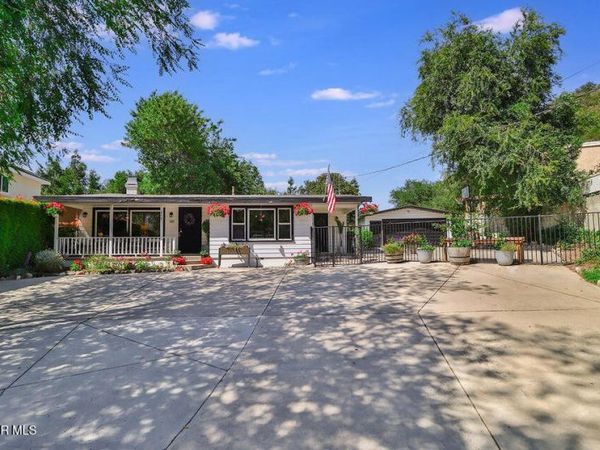279 Lake Sherwood Drive, Lake Sherwood, CA 91361