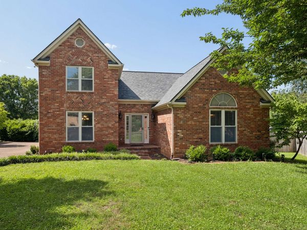 707 Bradford Pl , Murfreesboro, TN 37130