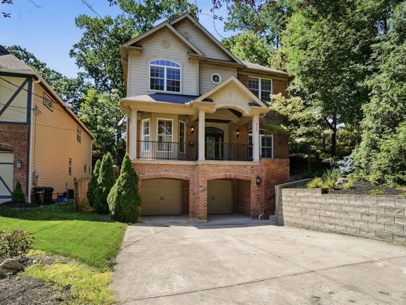 623 Rushton Road, Cincinnati, OH 45226 Photo 1