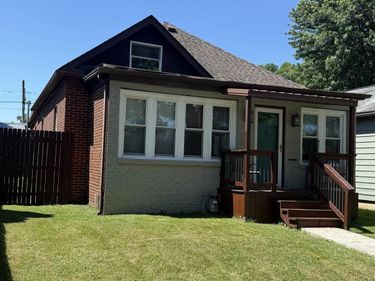 8026 Plainwood Avenue, Stonewood, WV 26301