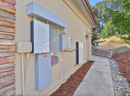9537 Upper Valley Rd, Auburn, CA 95602 Photo