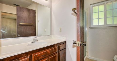 4402 White Oak Ct, Rocklin, CA 95677 Photo