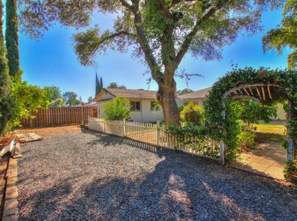 4402 White Oak Ct, Rocklin, CA 95677 Photo