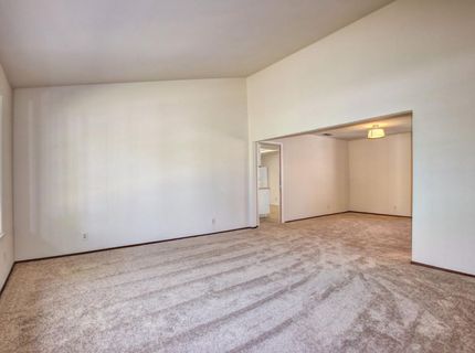 4402 White Oak Ct, Rocklin, CA 95677 Photo