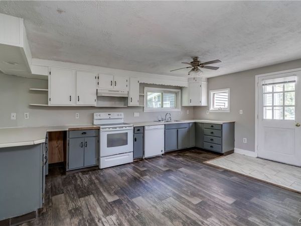 9 Clay Street , Adams, NY 13605