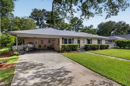 1835 Overdell Drive photo 4