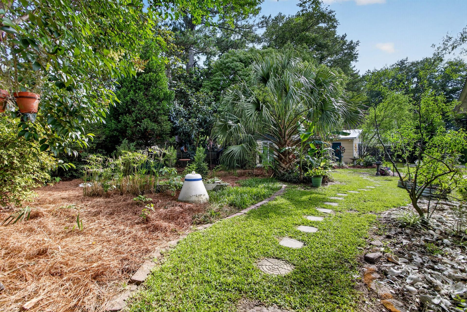 1835 Overdell Drive Photo 49