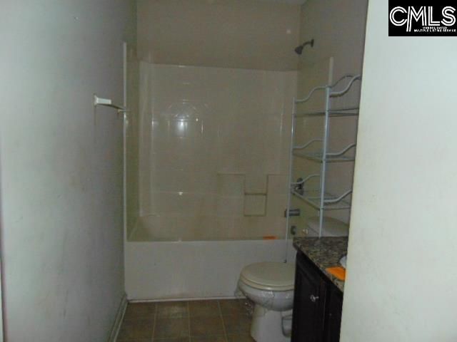 392 Blythe Creek Drive  Photo 10
