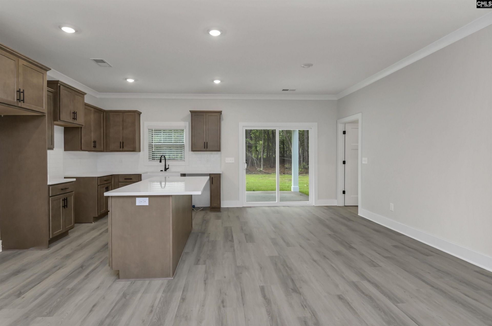 86 Kelly Court Photo 10
