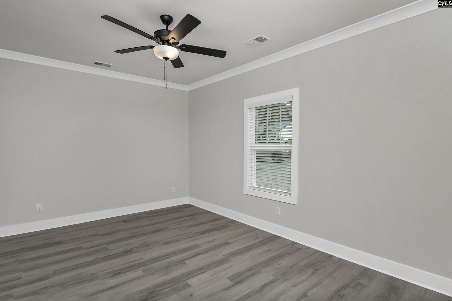 86 Kelly Court Photo 16