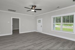 86 Kelly Court photo 4