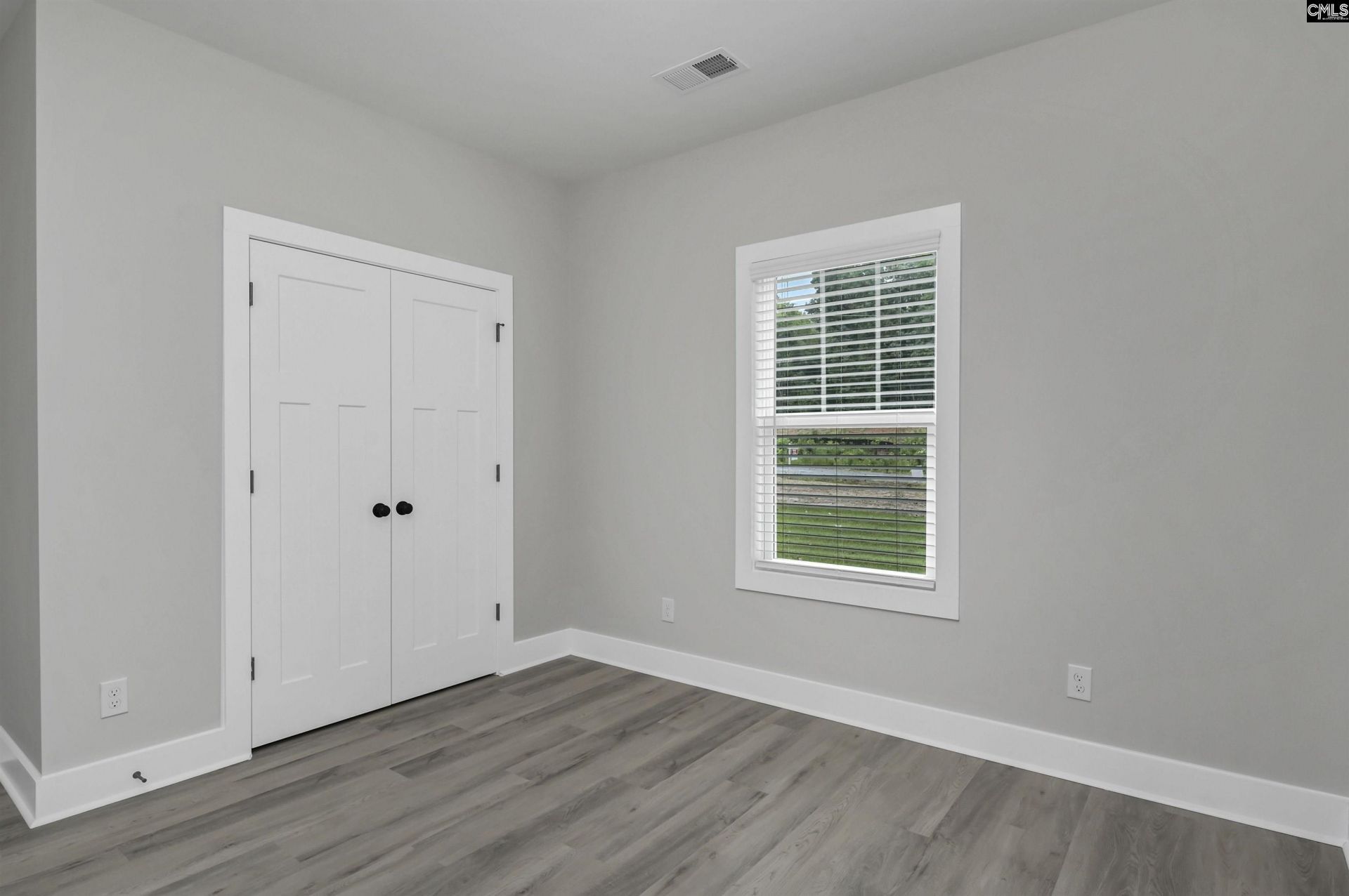 86 Kelly Court Photo 30