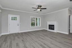 86 Kelly Court photo 4