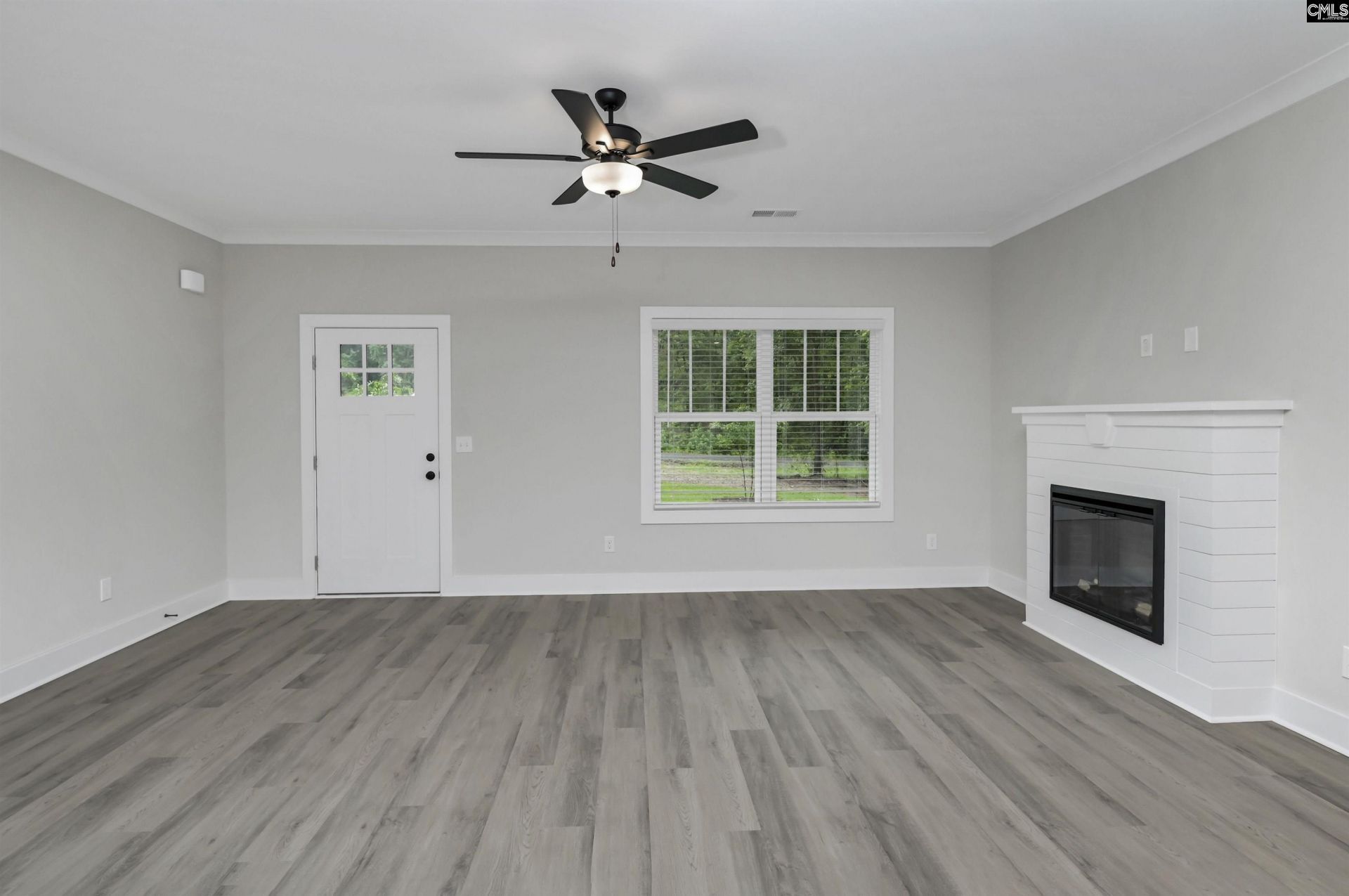86 Kelly Court Photo 5