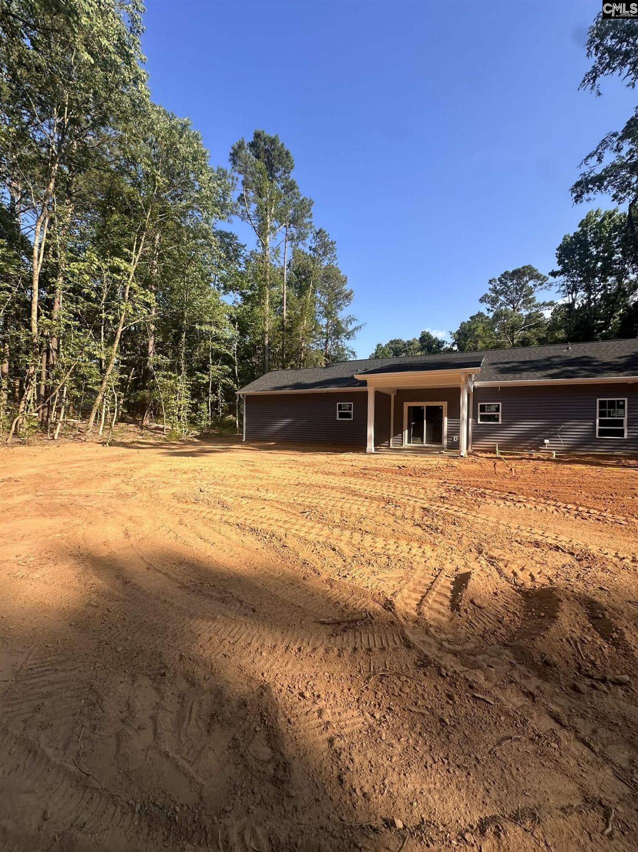 86 Kelly Court  Photo 6