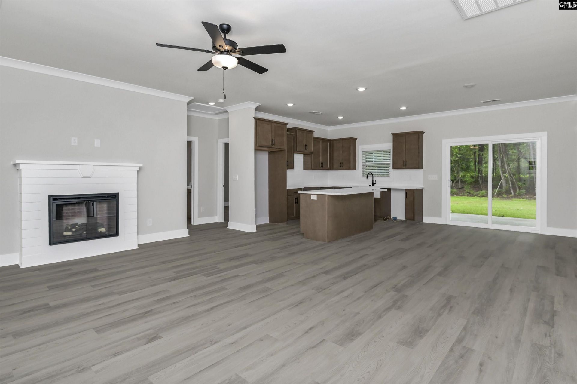 86 Kelly Court Photo 6