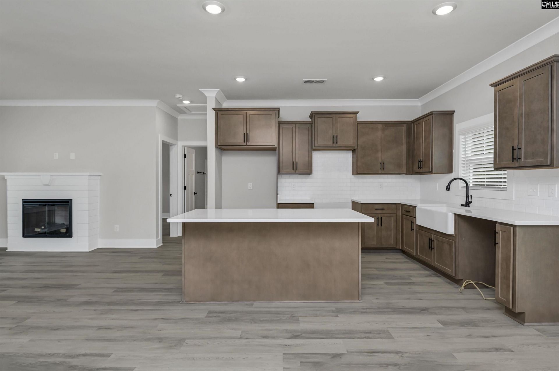 86 Kelly Court Photo 7