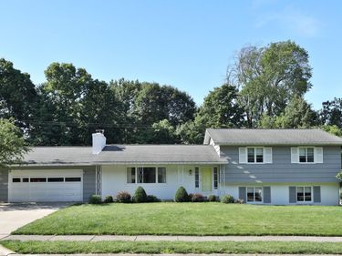 275 Blandford Drive, Worthington, OH 43085