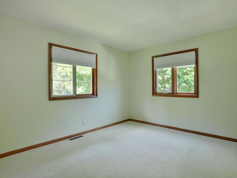 275 Blandford Drive, Worthington, OH 43085 Photo 25