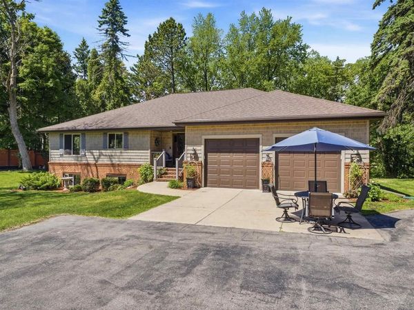 11 KOOLS COURT, Appleton, WI 54914