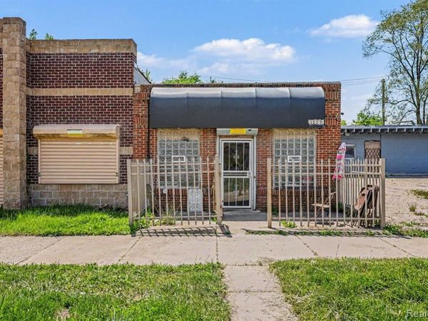 11363 Whittier Street , Detroit, MI 48224