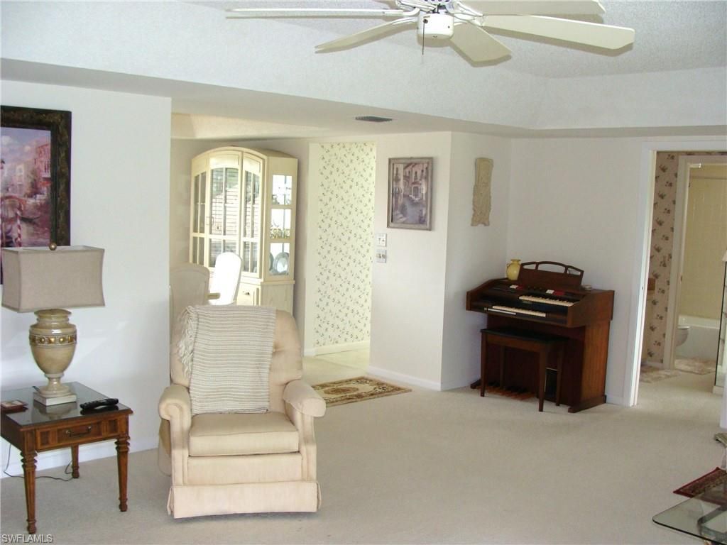 135 Quails Nest Rd , Unit 4, Naples, FL 34112 Photo