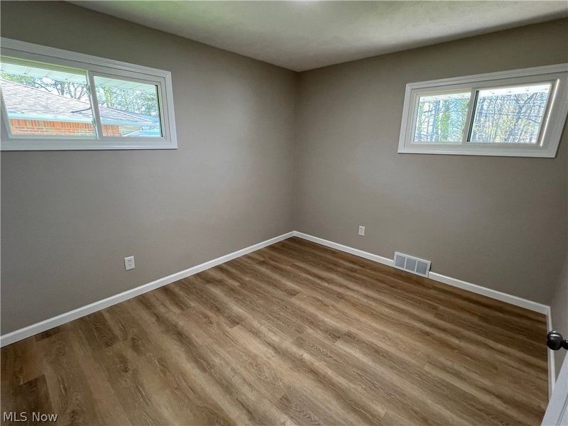 7326 Dell Haven Drive , Parma, OH 44130 Photo 10