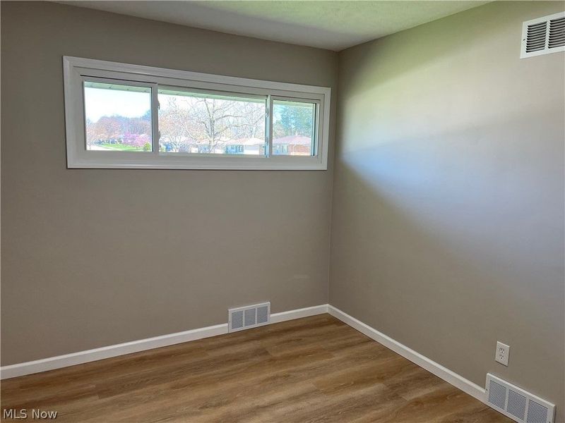 7326 Dell Haven Drive , Parma, OH 44130 Photo 8