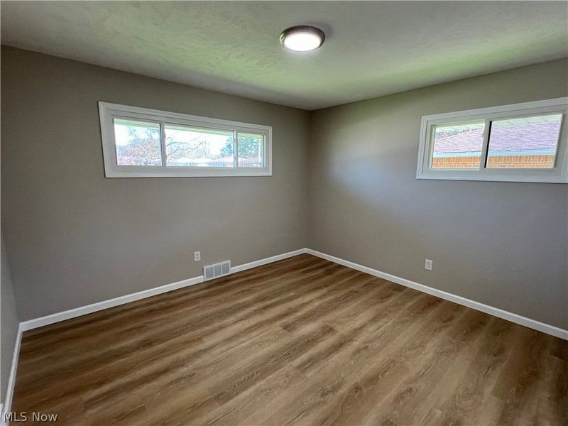 7326 Dell Haven Drive , Parma, OH 44130 Photo 9