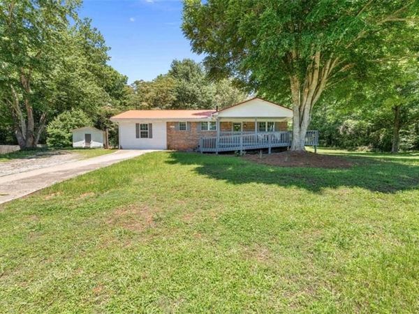 2385 Mount Zion Road , Carrollton, GA 30116