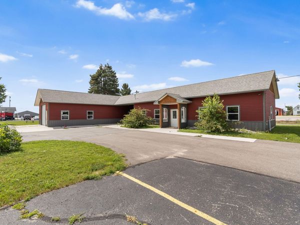 320 S Otsego Avenue, Gaylord, MI 49735