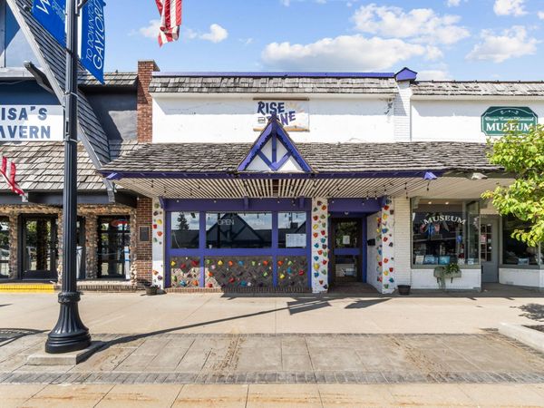 324 W Main Street, Gaylord, MI 49735
