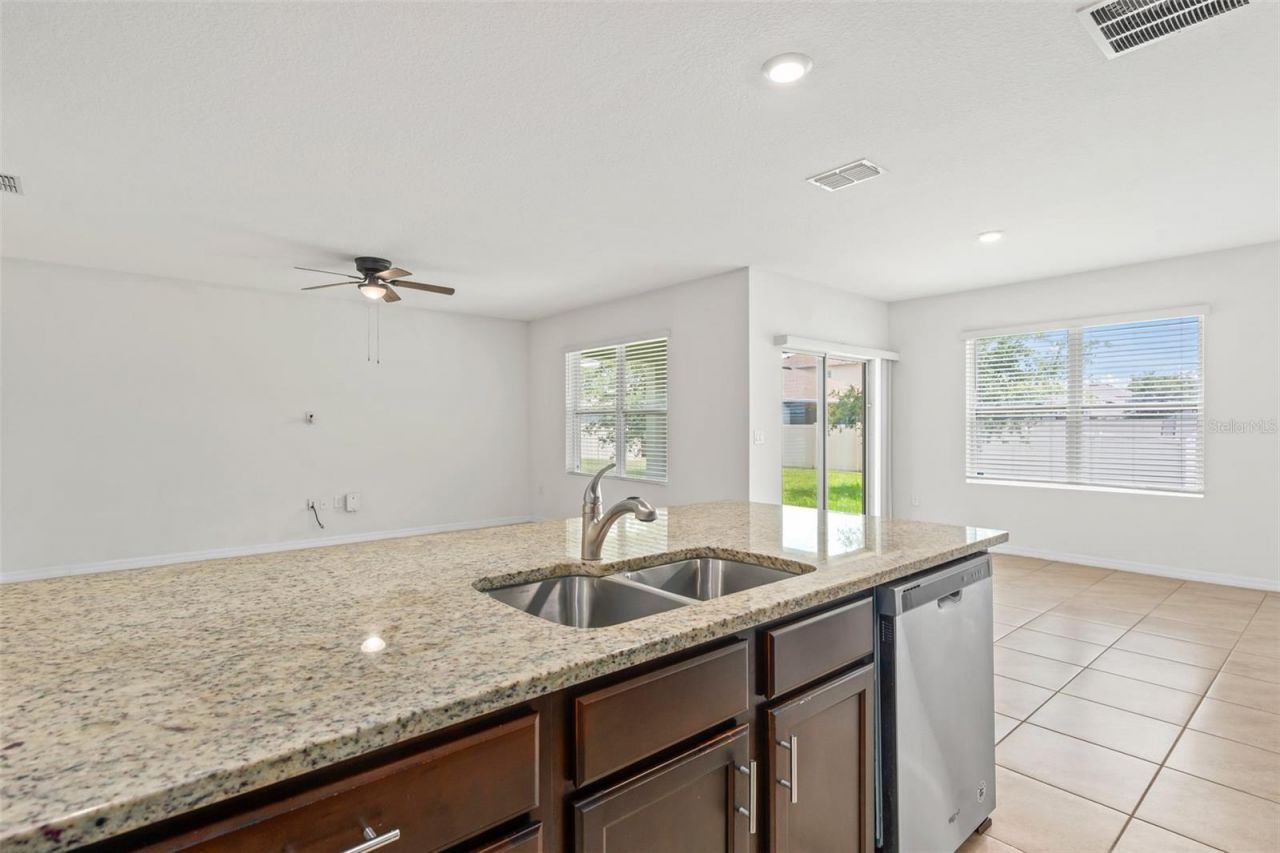 5274 Mayor Drive , Saint Cloud, FL 34771 Photo
