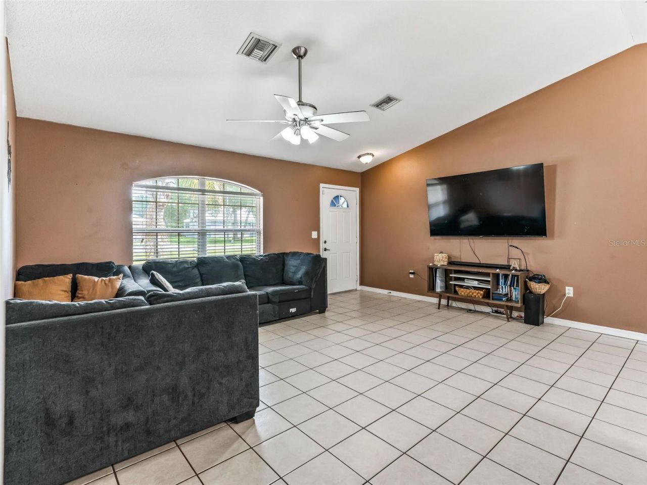 1195 Cr 441 , Lake Panasoffkee, FL 33538 Photo