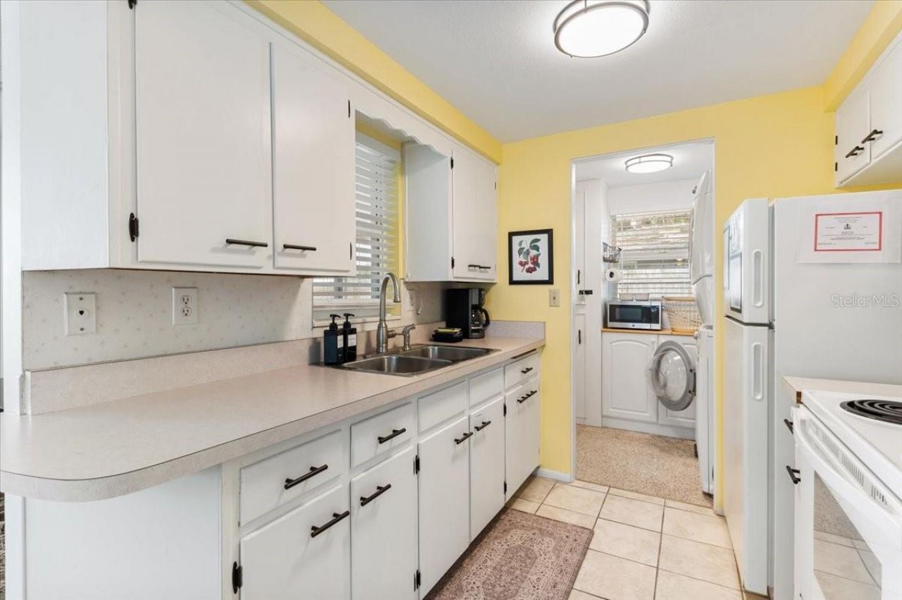 980 Charlotte Avenue , Sarasota, FL 34237 Photo