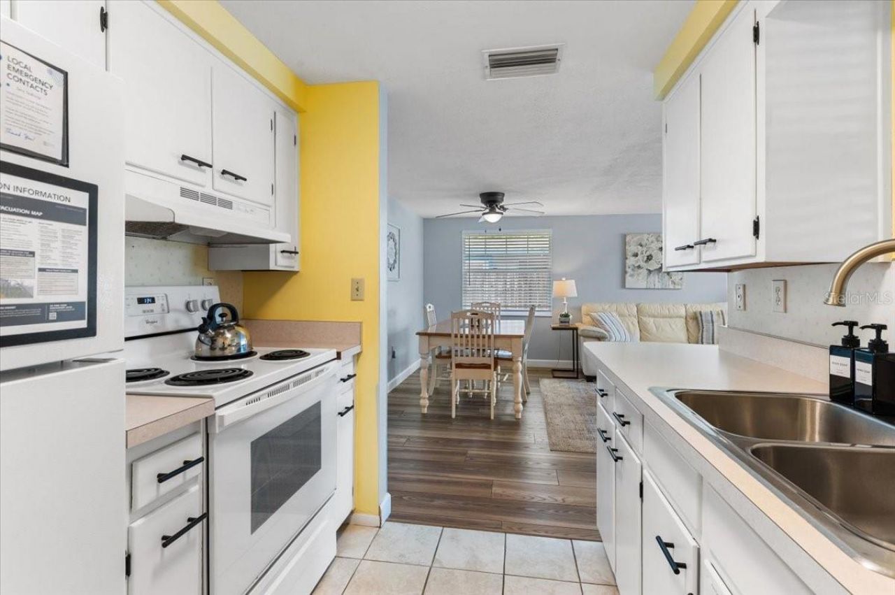 980 Charlotte Avenue , Sarasota, FL 34237 Photo