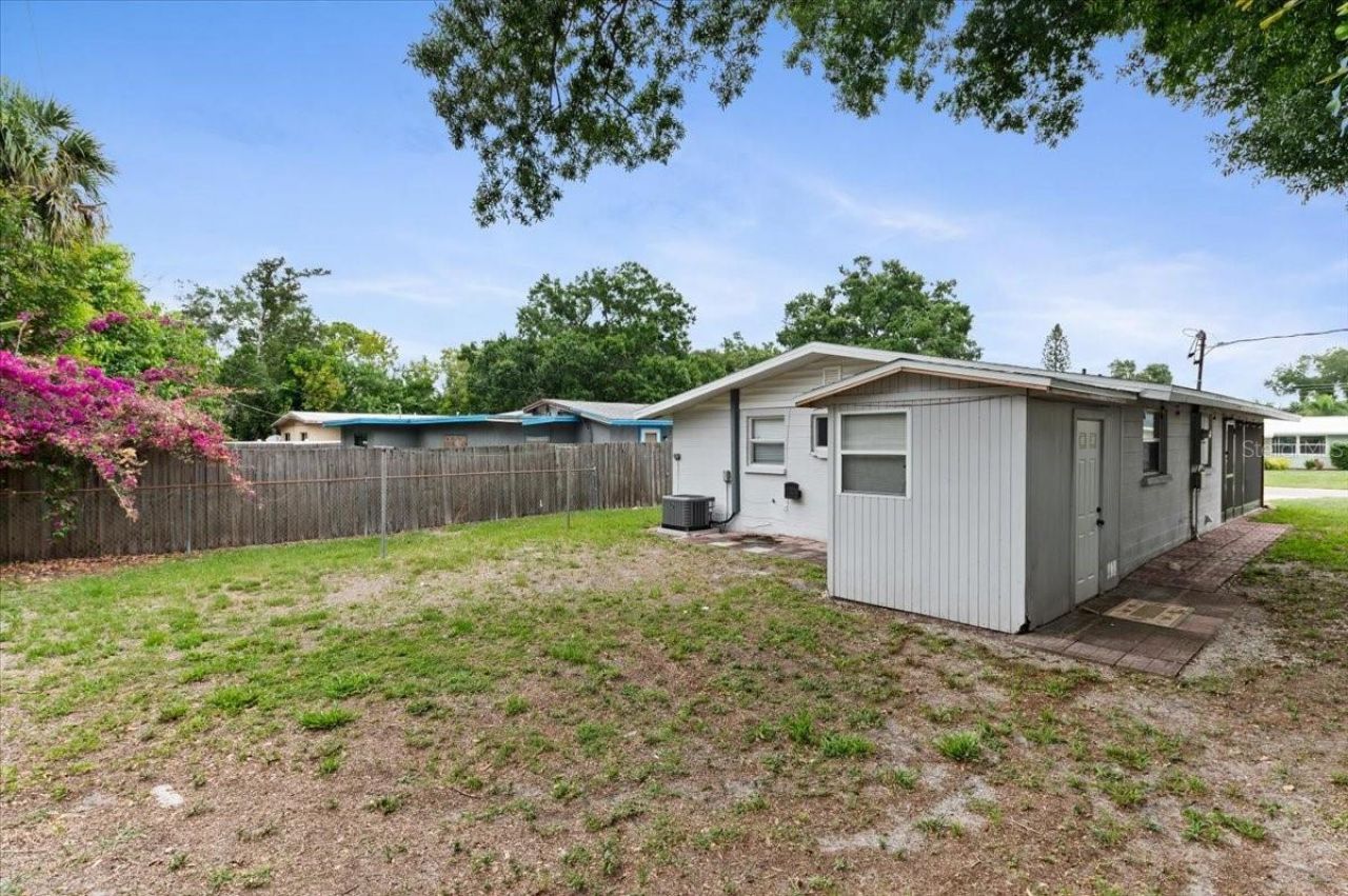 980 Charlotte Avenue , Sarasota, FL 34237 Photo