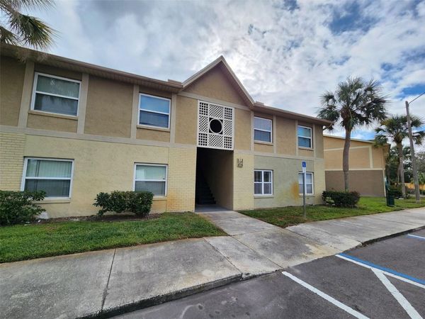 9933 SWEEPSTAKES LANE , Unit 6, ORLANDO, FL 32837