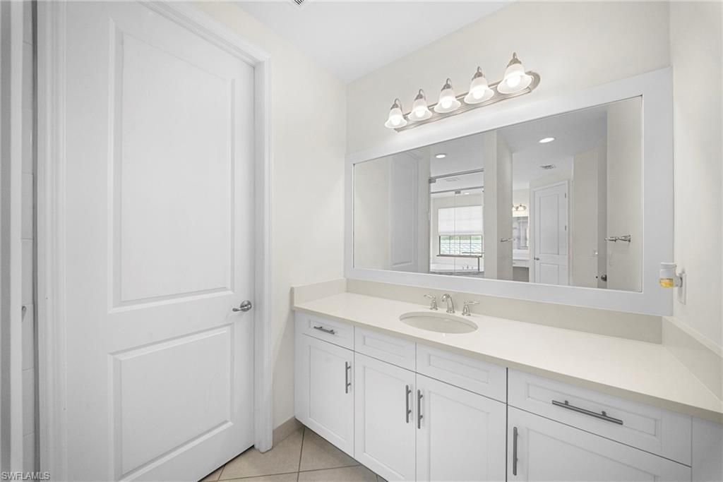 4586 Luminary Ave, Naples, FL 34119 Photo