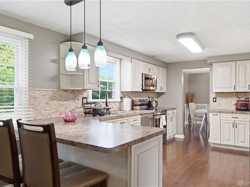 4301 Reeves Court, Clayton, OH 45415 Photo 6